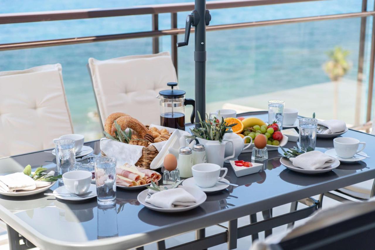 Blue Dreams - Spectacular Sea View Apartment In アテネ エクステリア 写真