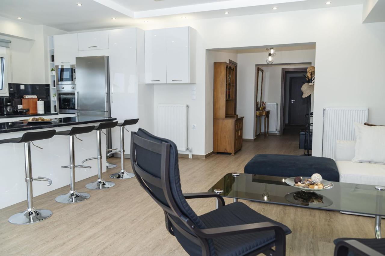 Blue Dreams - Spectacular Sea View Apartment In アテネ エクステリア 写真
