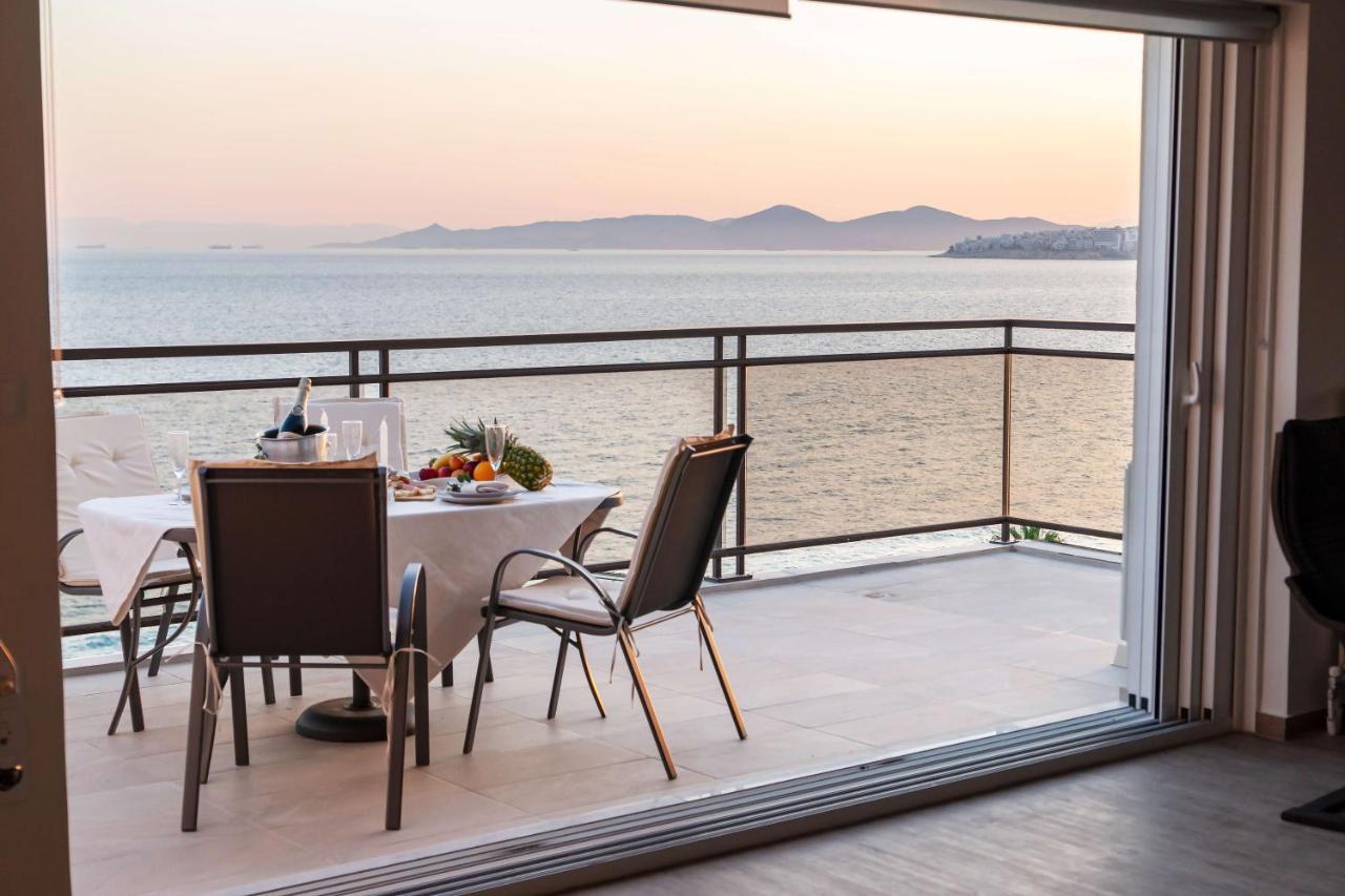 Blue Dreams - Spectacular Sea View Apartment In アテネ エクステリア 写真